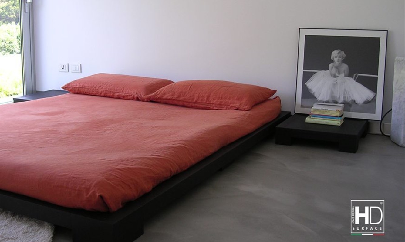 applicazione resina a pavimento